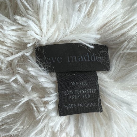 Steve Madden Faux-Fur Infinity Scarf ONE SIZE Ivory - Picture 2 of 4